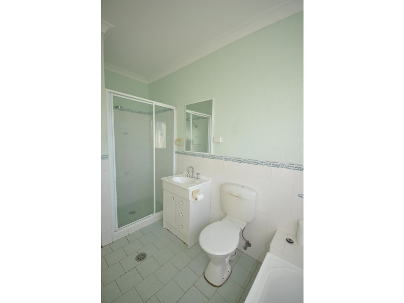 1/8 Flanagan Court, Worrigee NSW 2540