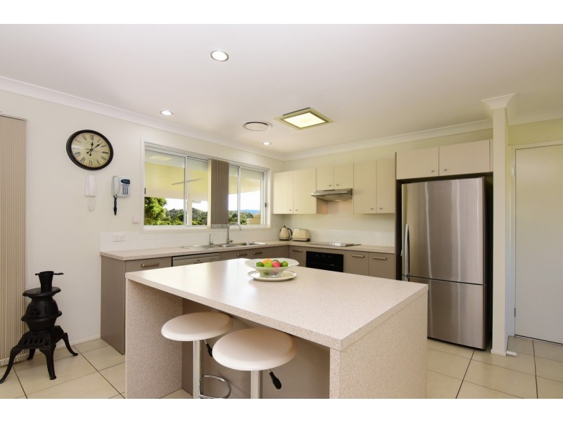 10 Greendale Close, Nowra Hill NSW 2540