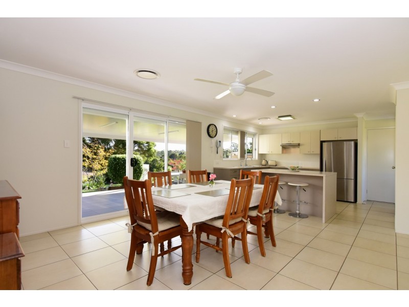 10 Greendale Close, Nowra Hill NSW 2540