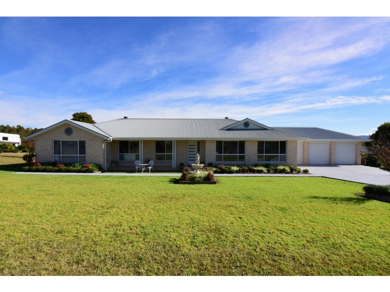 10 Greendale Close, Nowra Hill NSW 2540