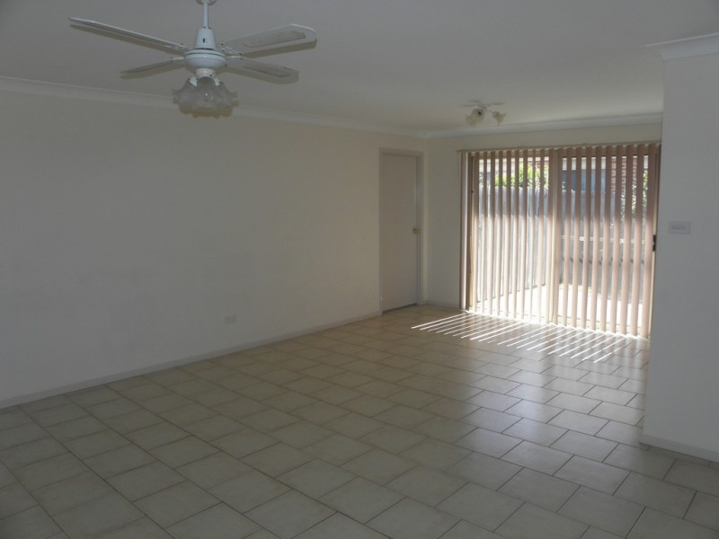 2/60 Arthur Street, Worrigee NSW 2540