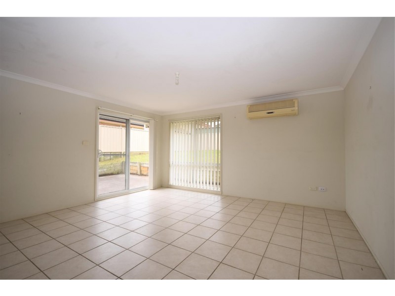 22 Burradoo Crescent, Nowra NSW 2541