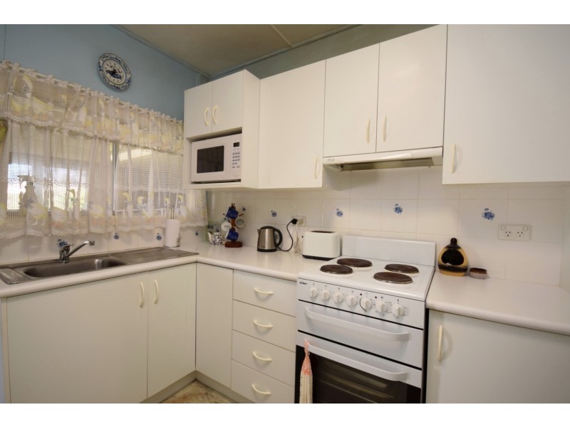 28 Adelaide Street, Greenwell Point NSW 2540