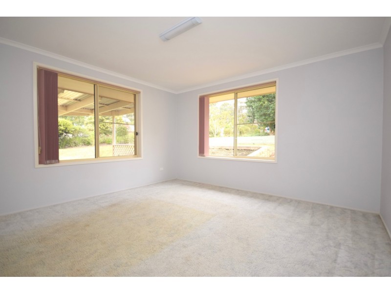 4 Murrell Place, North Nowra NSW 2541