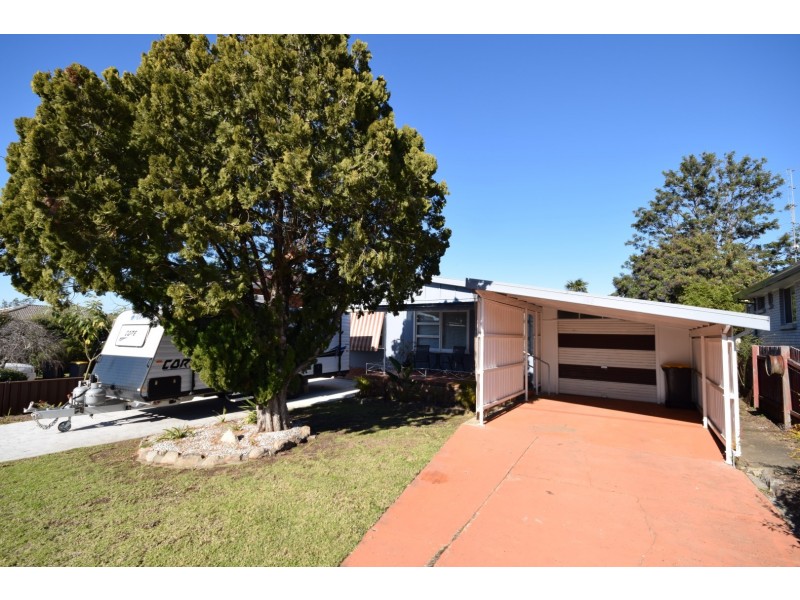 142 Plunkett Street, Nowra NSW 2541