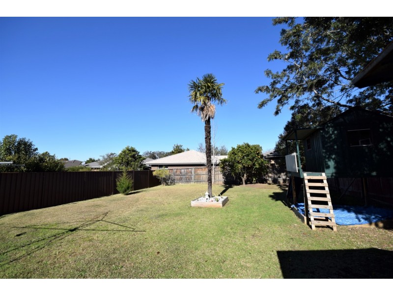 142 Plunkett Street, Nowra NSW 2541