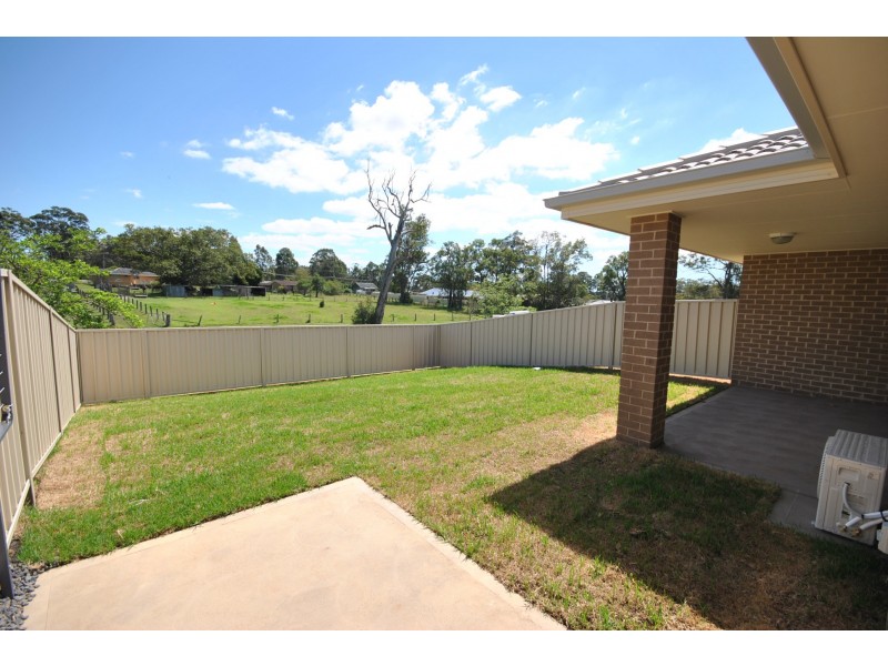 41 Candlebark Close, West Nowra NSW 2541