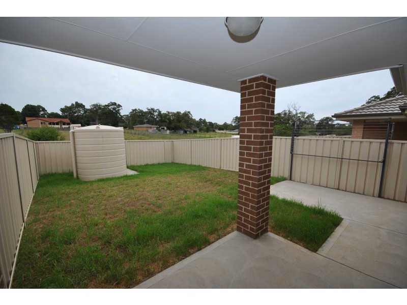 33A Candlebark Close, West Nowra NSW 2541