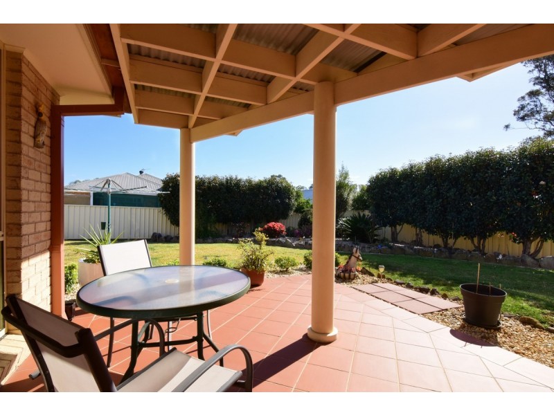 9 Burradoo Crescent, Nowra NSW 2541