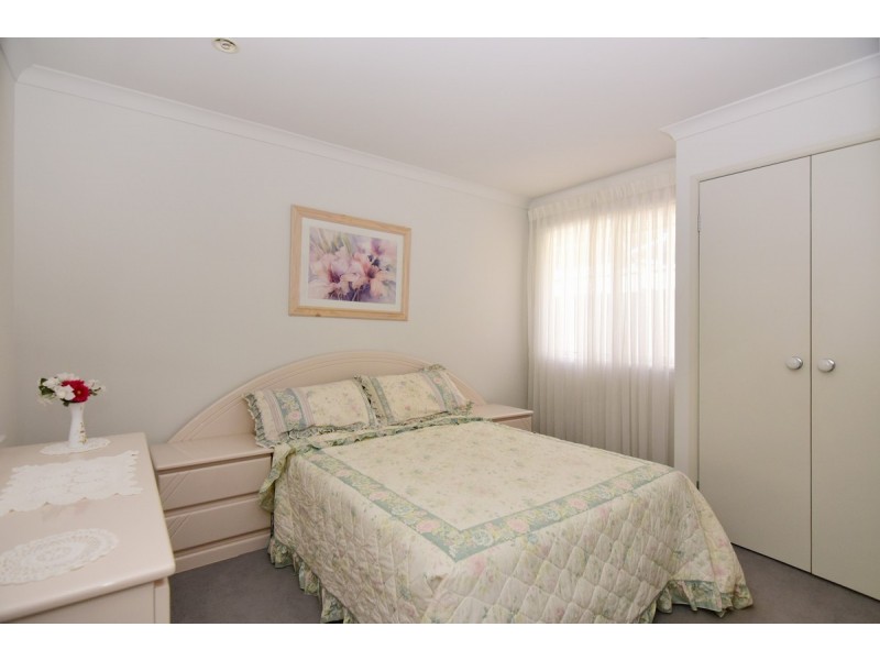 9 Burradoo Crescent, Nowra NSW 2541