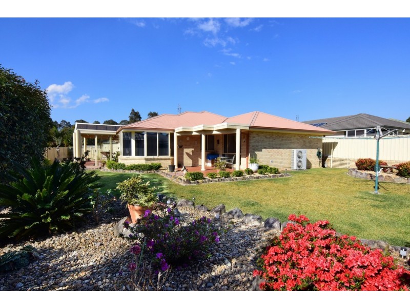9 Burradoo Crescent, Nowra NSW 2541