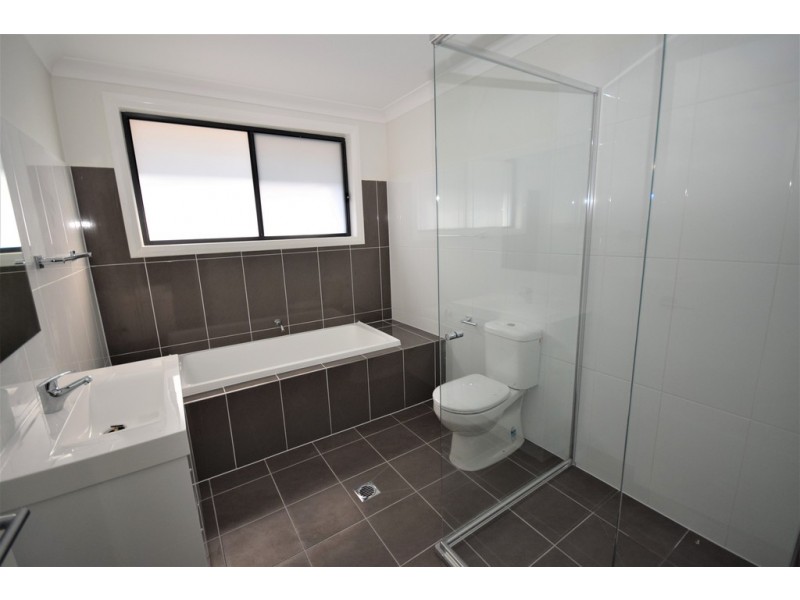 6 Swallow Drive, South Nowra NSW 2541