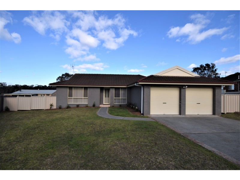 4 Plato Crescent, Worrigee NSW 2540