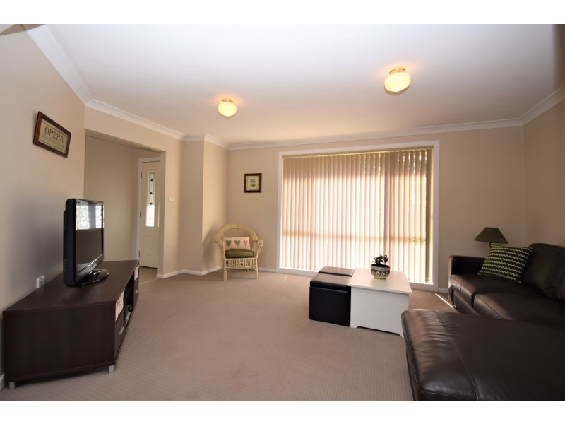 4 Plato Crescent, Worrigee NSW 2540
