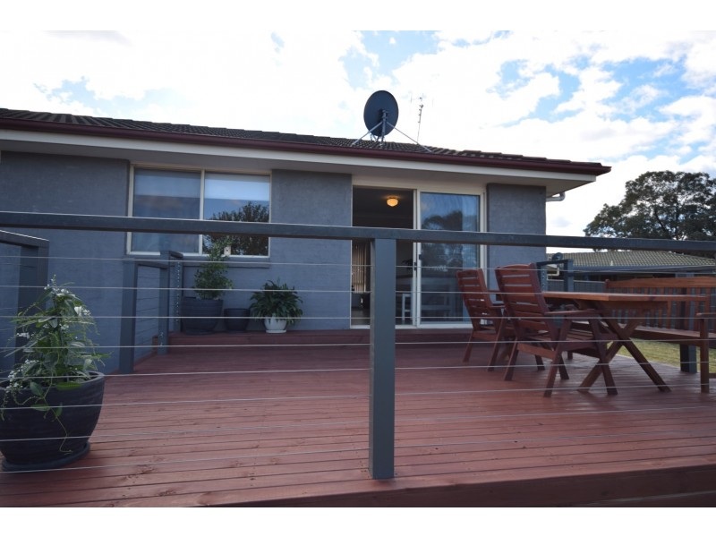 4 Plato Crescent, Worrigee NSW 2540