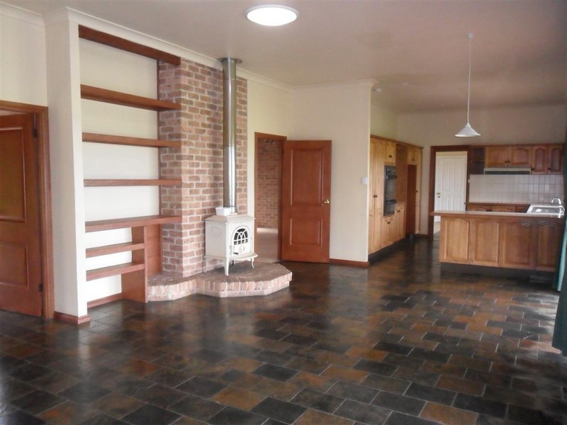 125 PRINCES HIGHWAY, Toolijooa NSW 2534