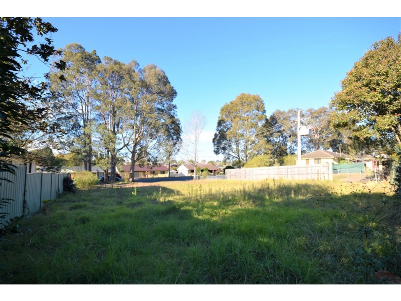 14 Seccombe Street, Nowra NSW 2541