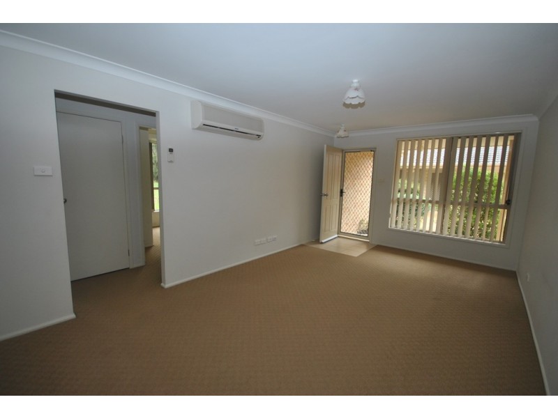 4/76 Hillcrest Avenue, South Nowra NSW 2541