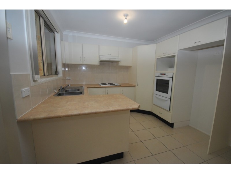 4/76 Hillcrest Avenue, South Nowra NSW 2541