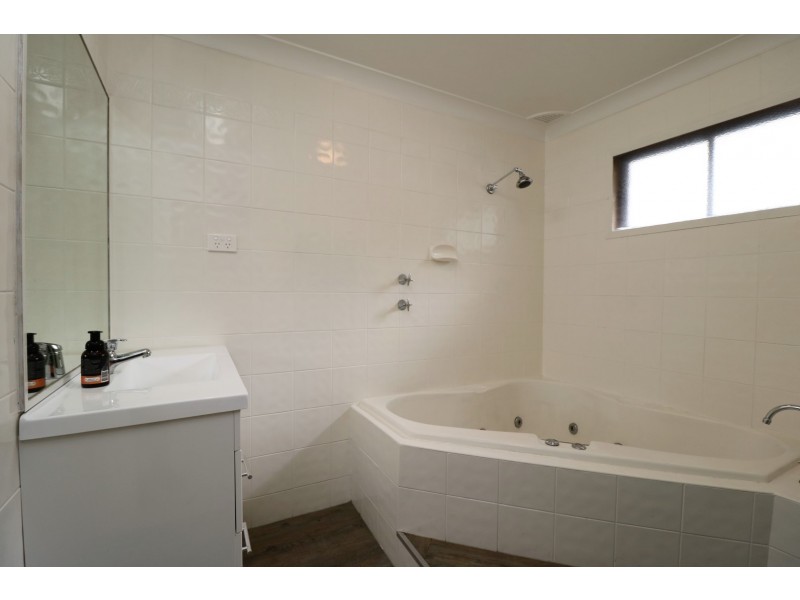 3 Maybern Close, North Nowra NSW 2541
