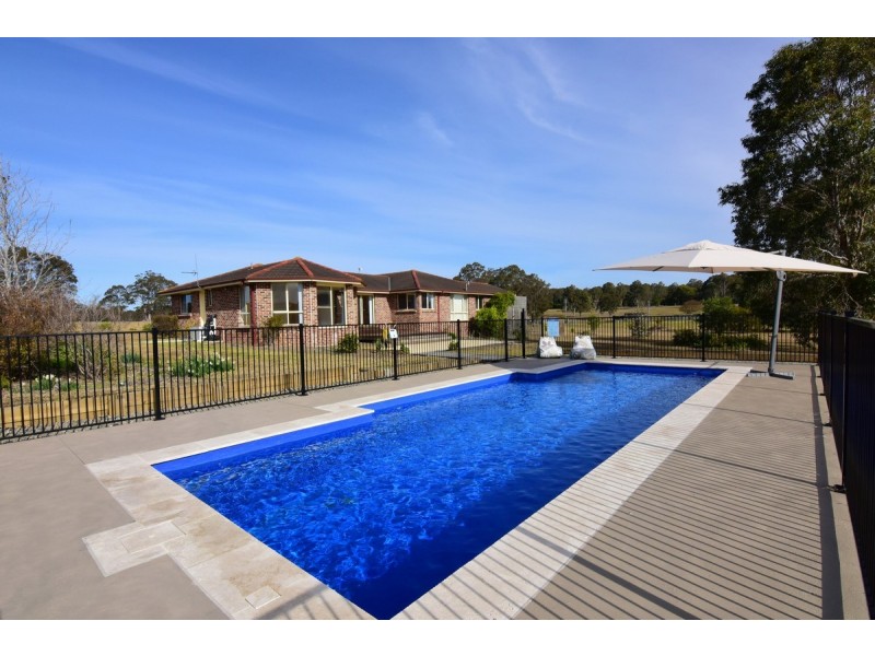 112 Tea Tree Lane, Nowra Hill NSW 2540