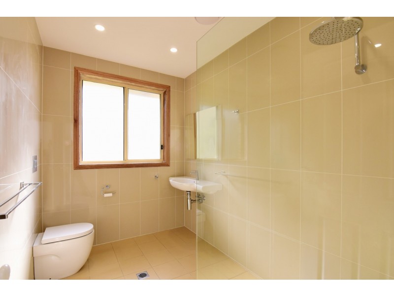 112 Tea Tree Lane, Nowra Hill NSW 2540