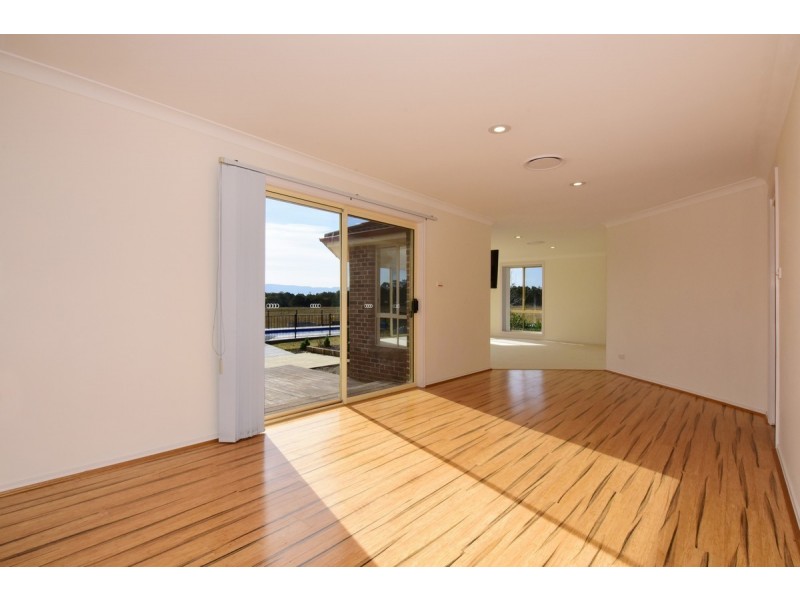 112 Tea Tree Lane, Nowra Hill NSW 2540