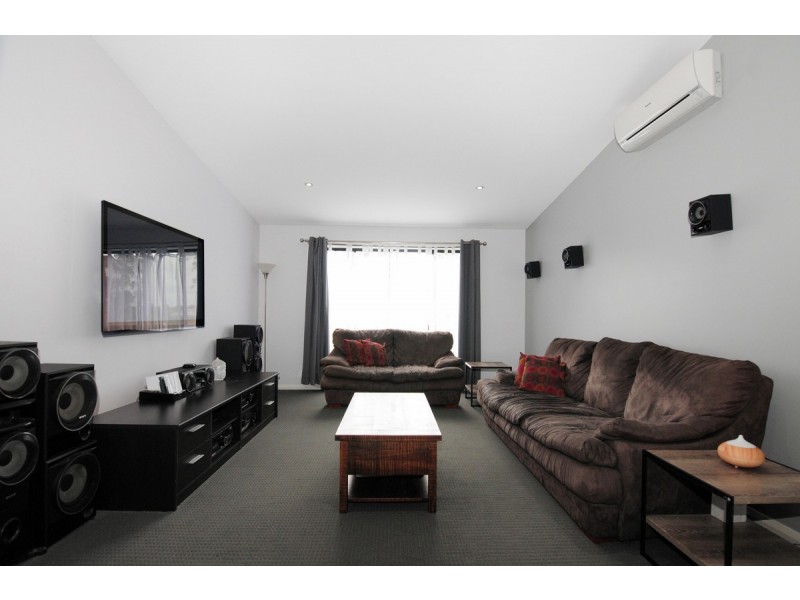 56 Rannoch Drive, West Nowra NSW 2541