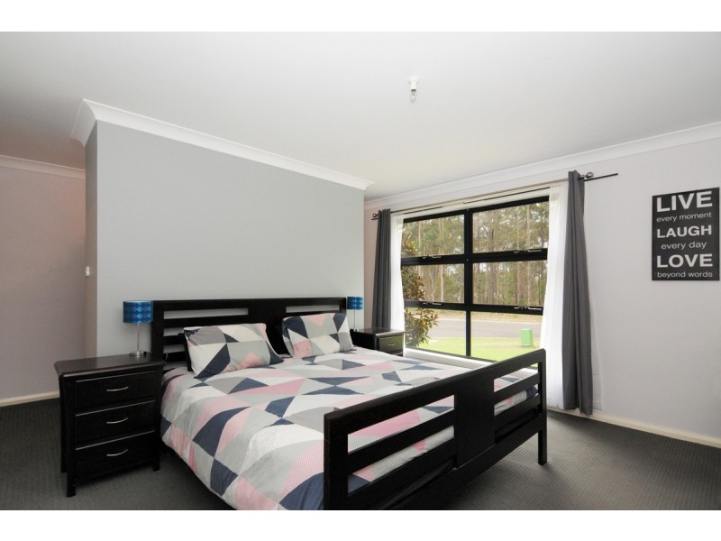 56 Rannoch Drive, West Nowra NSW 2541