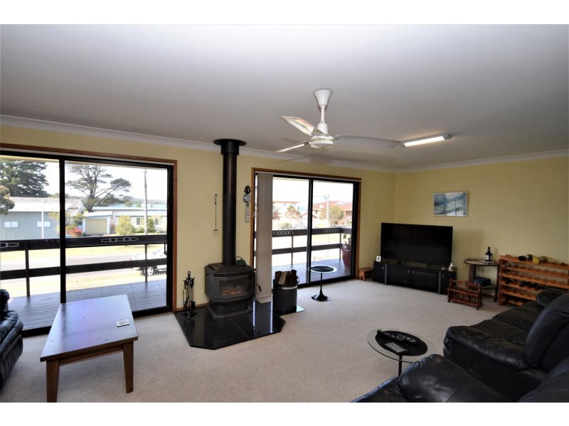 78 Adelaide Street, Greenwell Point NSW 2540