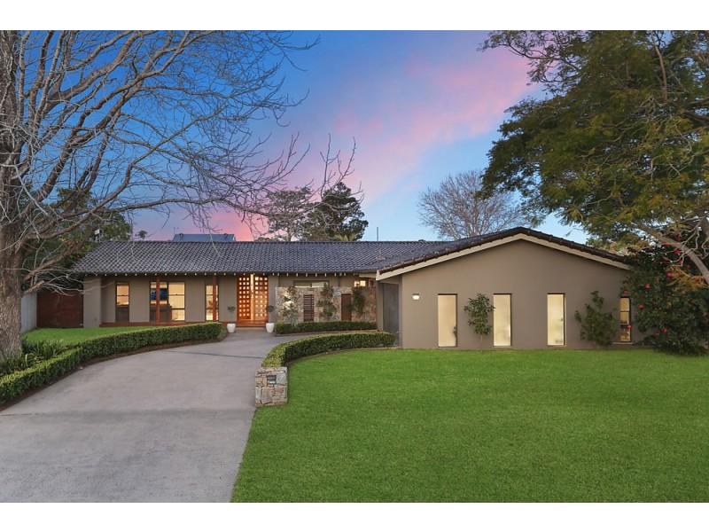 2 Lyrebird Drive, Nowra NSW 2541