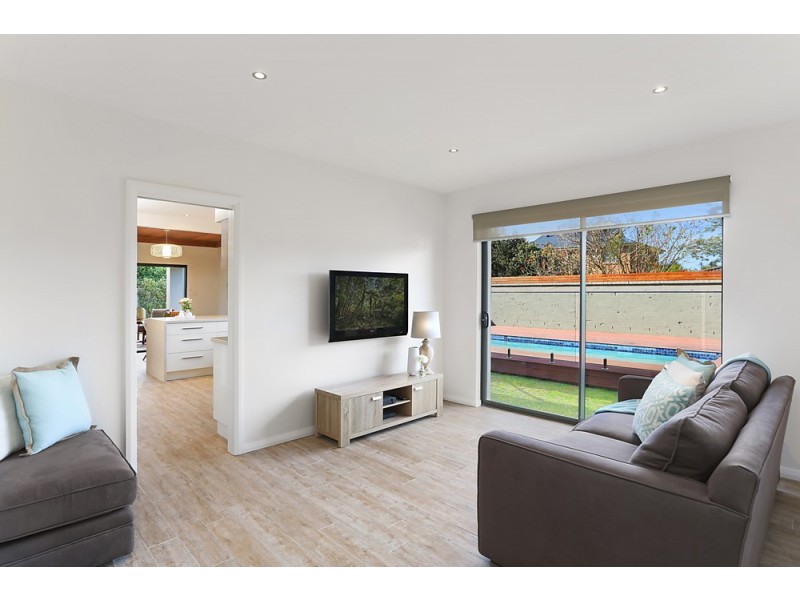 2 Lyrebird Drive, Nowra NSW 2541