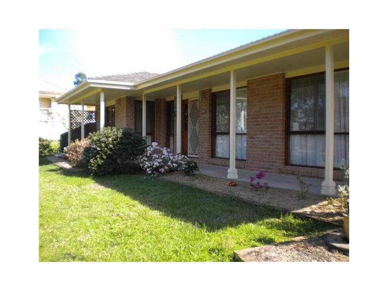 216 YURUNGA DRIVE, North Nowra NSW 2541