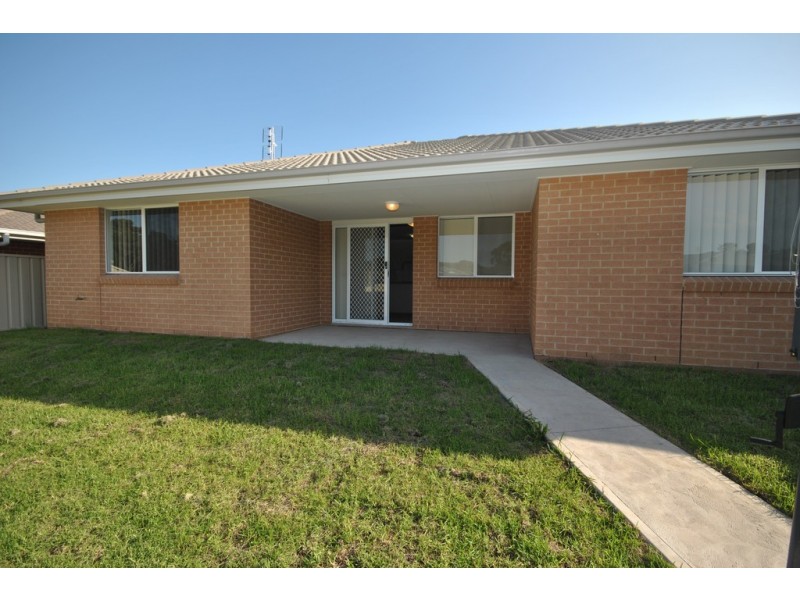 10a Alpina Place, South Nowra NSW 2541
