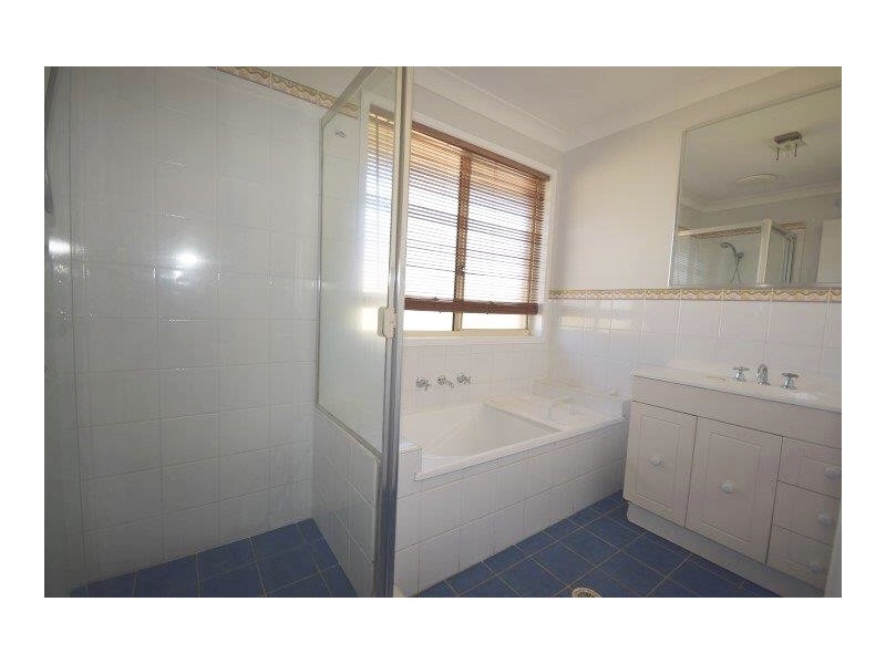 98 Isa Road, Worrigee NSW 2540