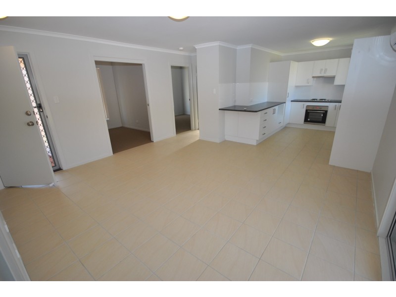 8 Alpina Place, South Nowra NSW 2541