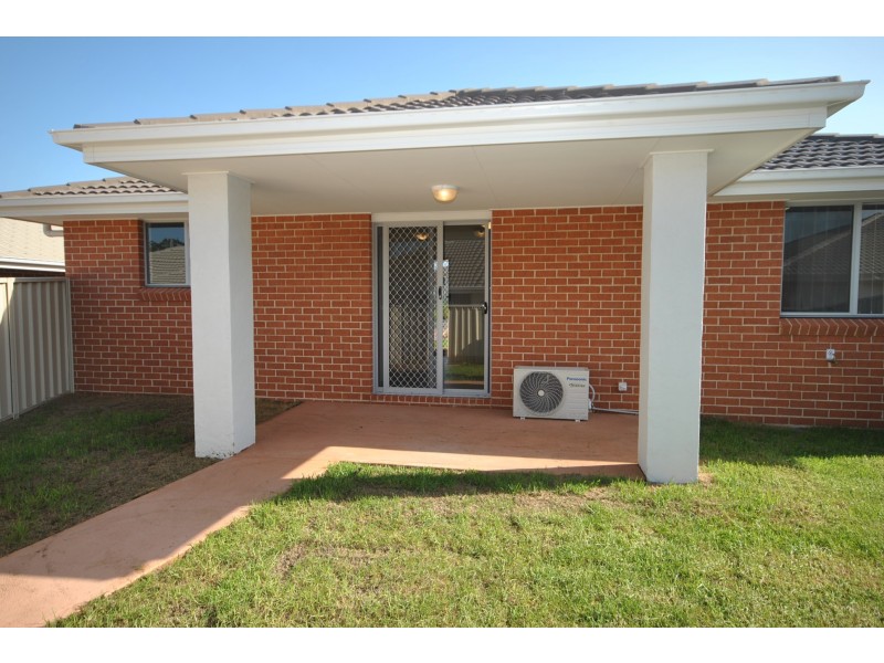 8 Alpina Place, South Nowra NSW 2541