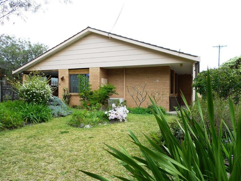 19 Bass Road, Shoalhaven Heads NSW 2535
