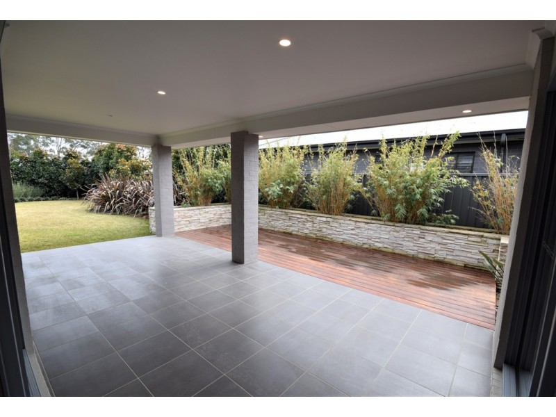 18 Firetail Street, South Nowra NSW 2541