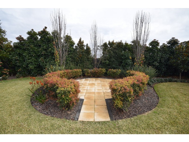 18 Firetail Street, South Nowra NSW 2541