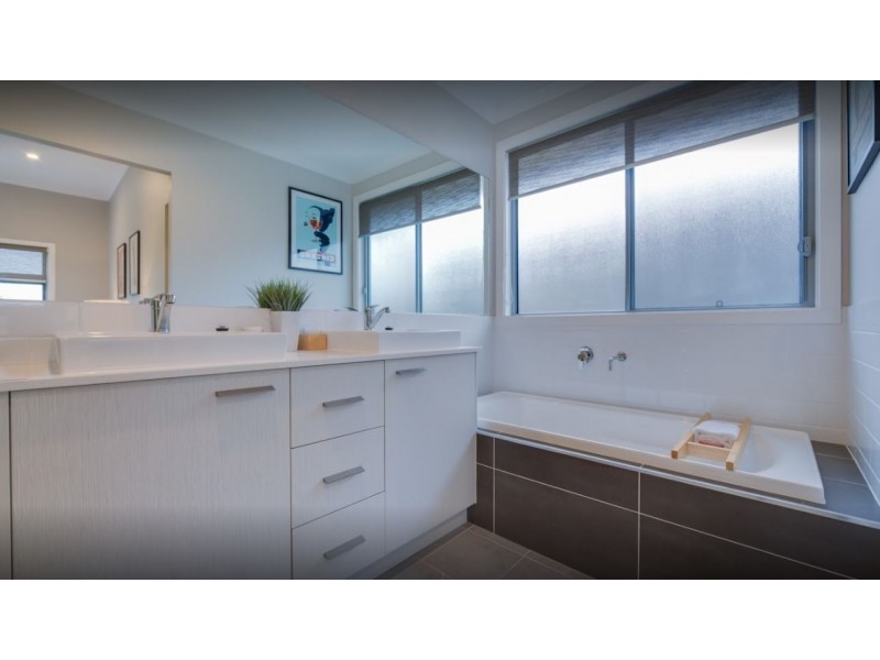 18 Firetail Street, South Nowra NSW 2541