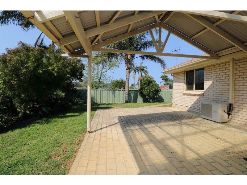 8 Gleneagle Parade, North Nowra NSW 2541