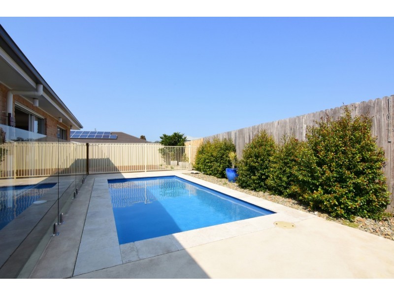 29 Blue Bell Way, Worrigee NSW 2540