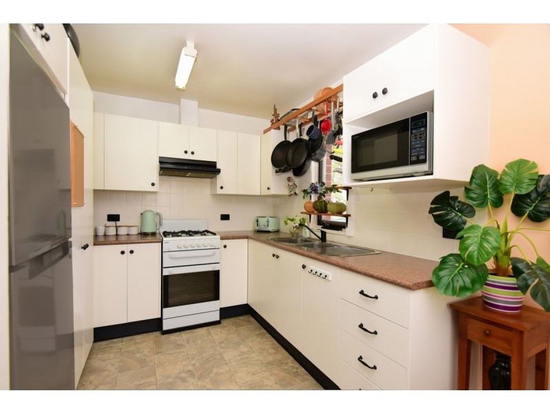 18 Clipper Road, Nowra NSW 2541