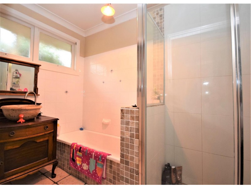 18 Maclean Street, Nowra NSW 2541