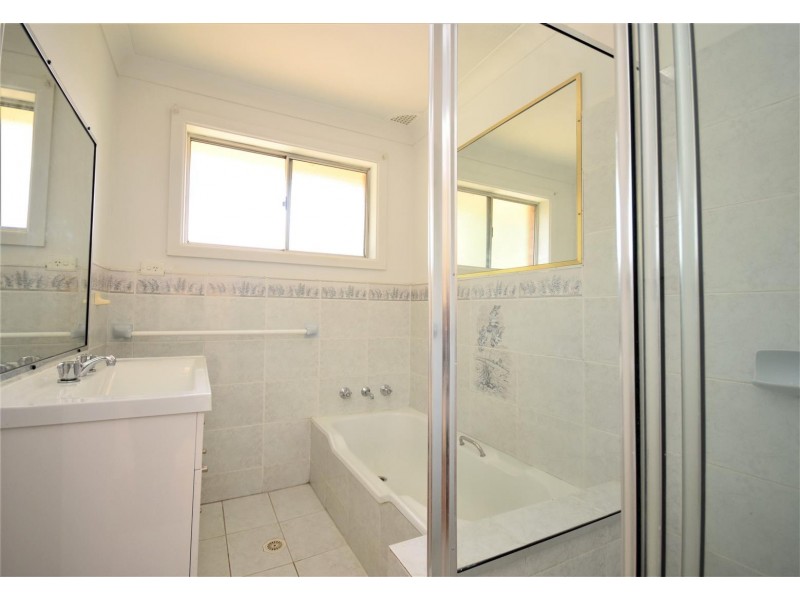 19 Seccombe Street, Nowra NSW 2541