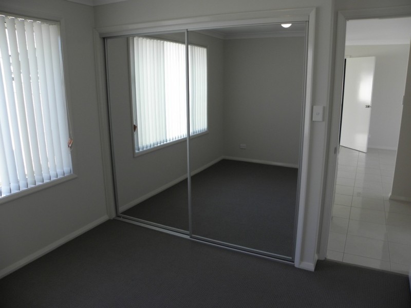 1 Rocklily Place, Worrigee NSW 2540