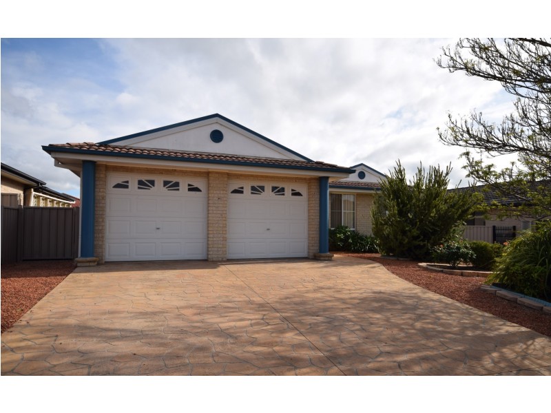 47 St James Crescent, Worrigee NSW 2540