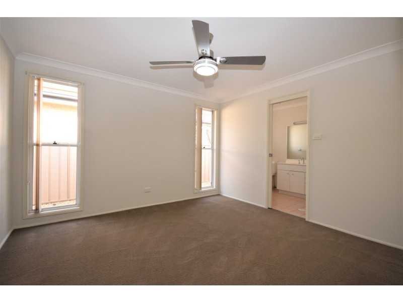 47 St James Crescent, Worrigee NSW 2540