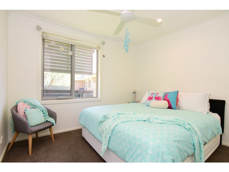 27 Philip Drive, North Nowra NSW 2541